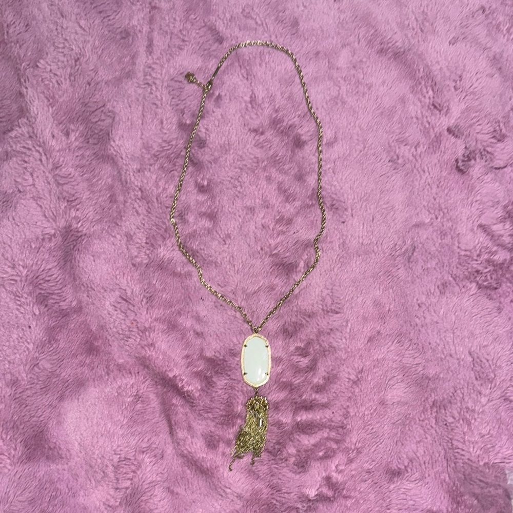 Kendra Scott Gold and White Necklace